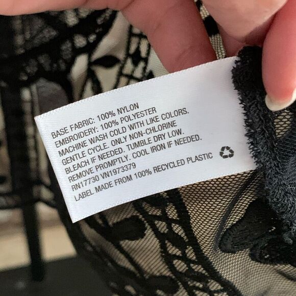 Merona women’s lace top - Picture 4 of 10